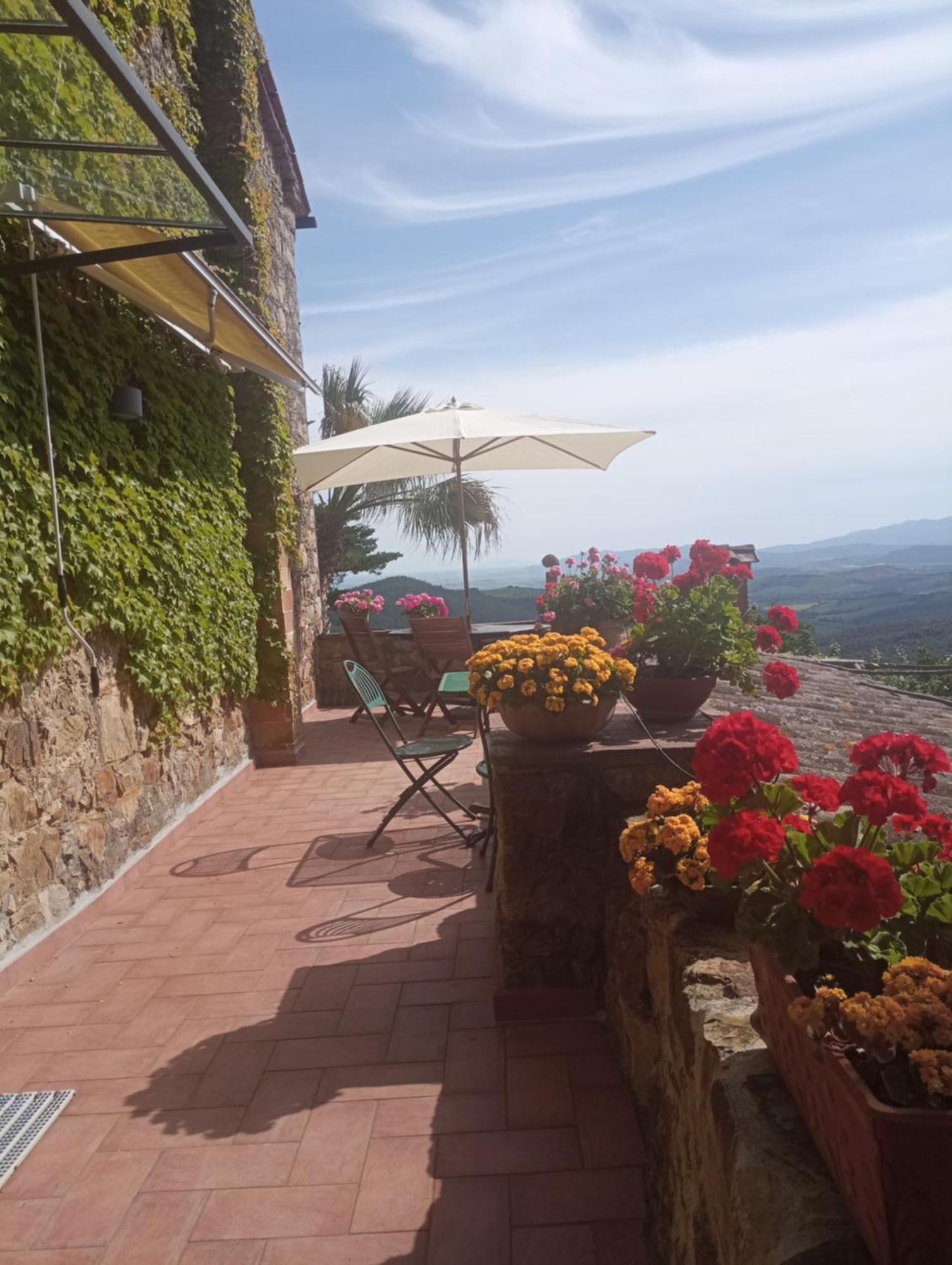 Gasthaus Casa Marju Montemassi Exterior foto